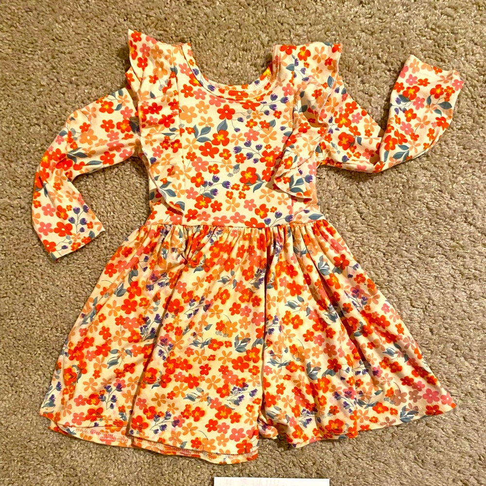 Dot dot smile long sleeve ruffle dress.